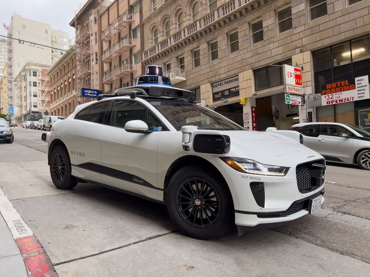 San Francisco Is Proof: Self-Driving Cars Are Changing the Way Tourists Explore Cities