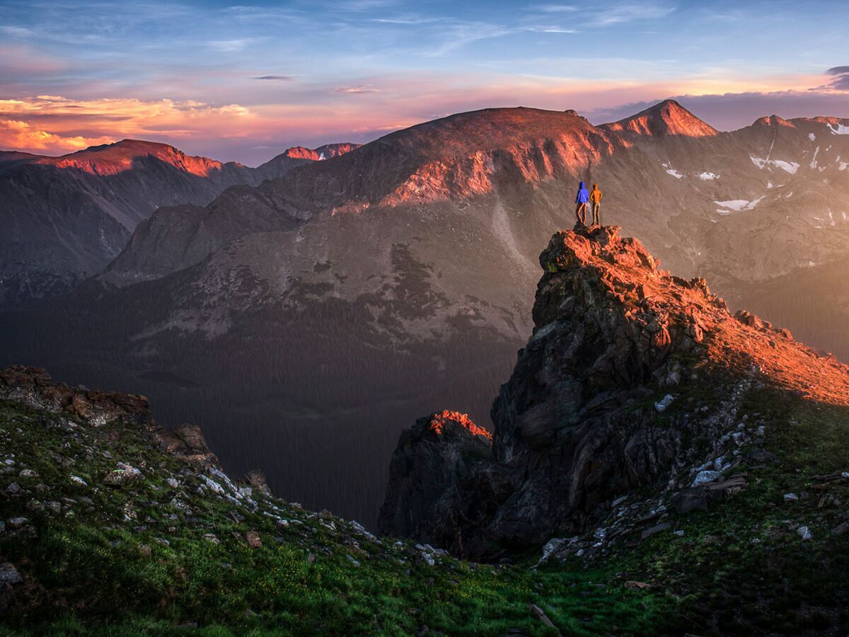 Colorado’s Golden Hours: How to Capture the Best of Summer From First Light to Starlit Skies