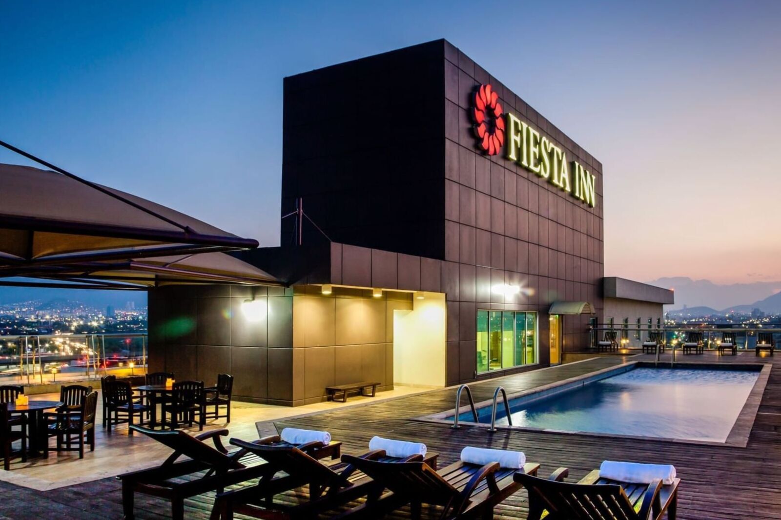Fiesta Inn Monterrey Fundidora hotel near Estadio BBVA