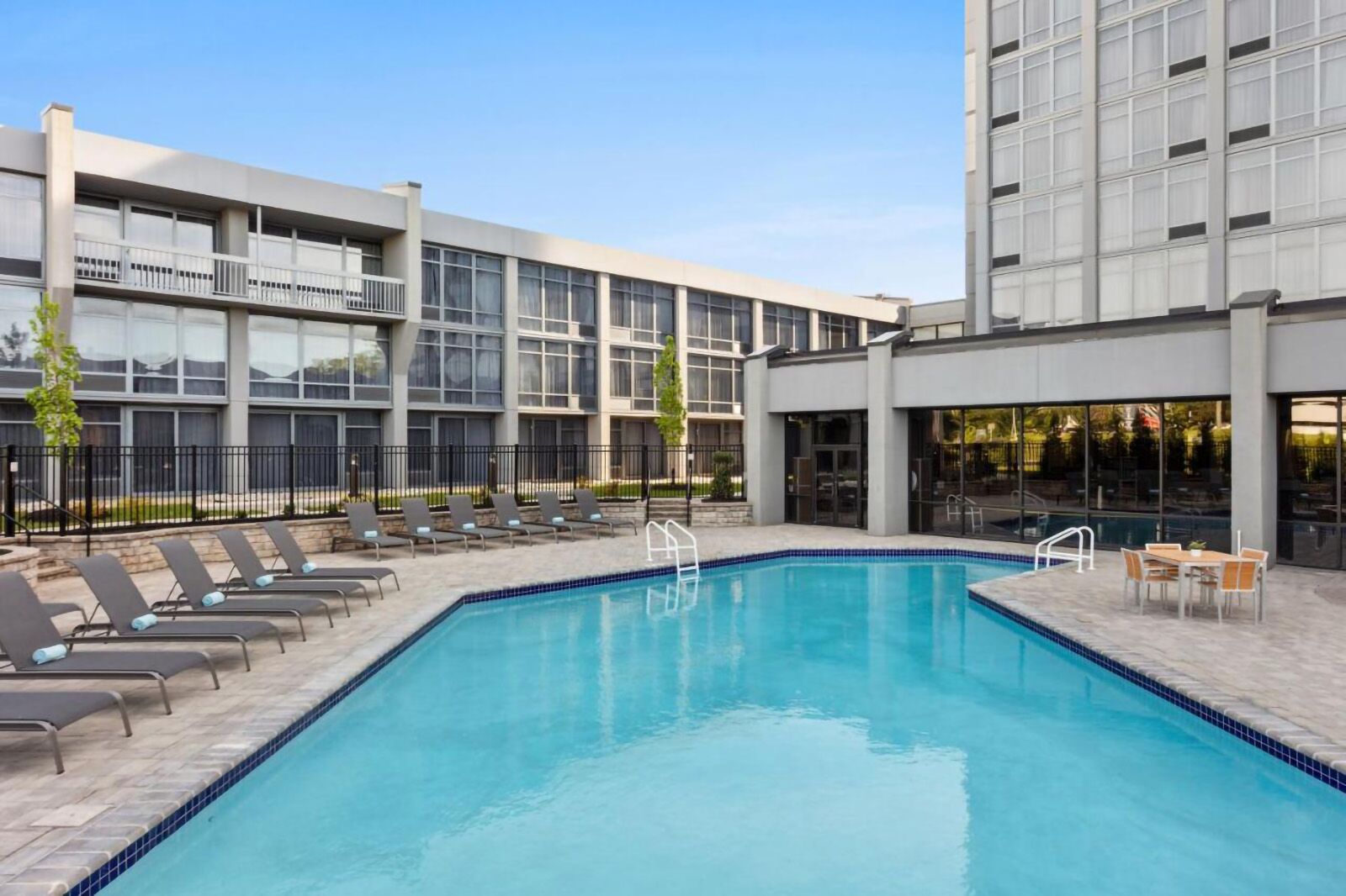hotels near MetLife Stadium