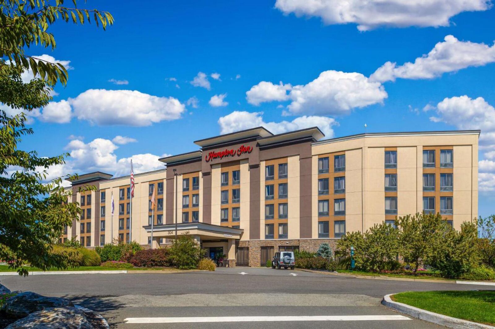 hotels near MetLife Stadium