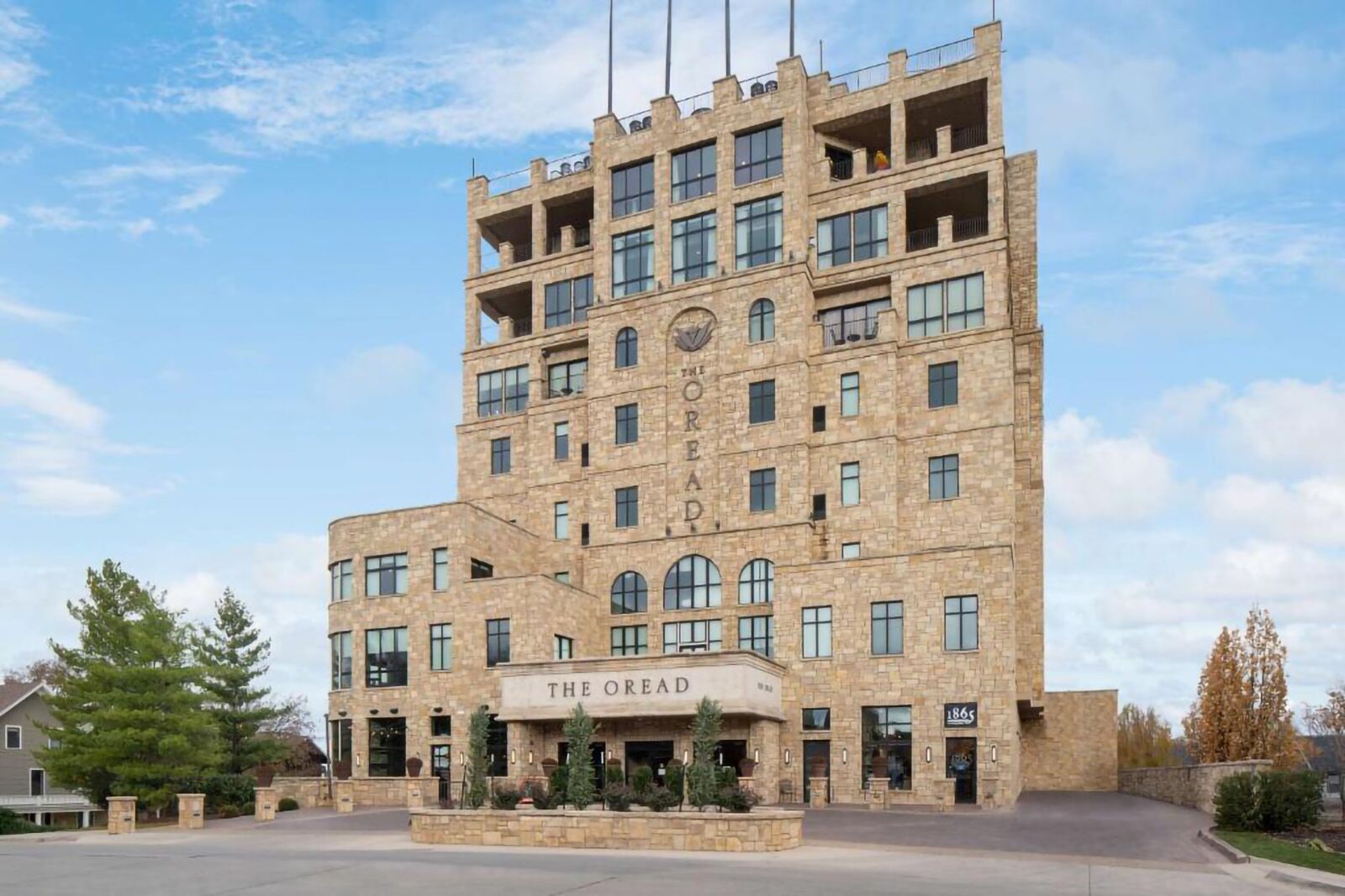 hotels near Arrowhead Stadium Kansas City