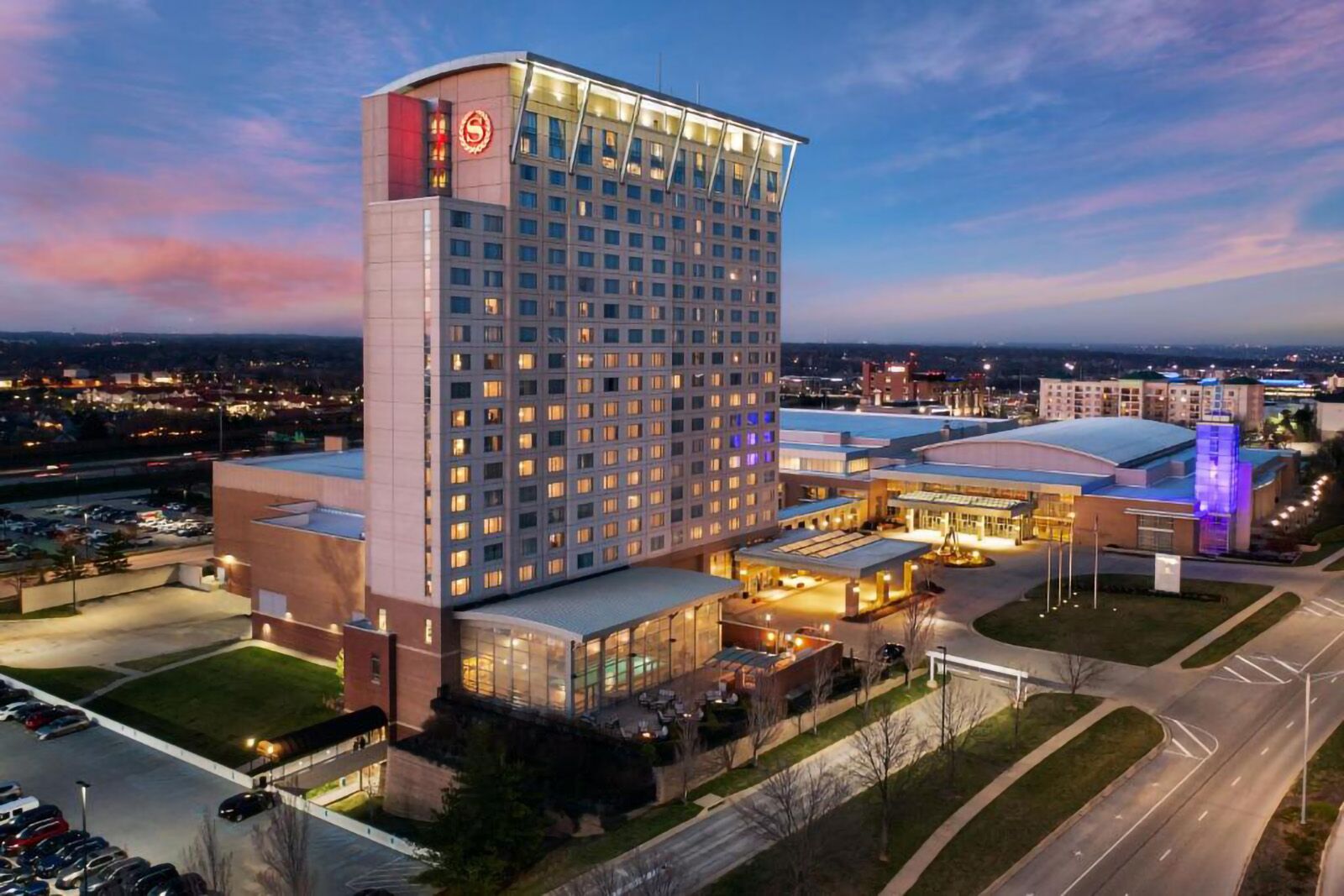 hotels near Arrowhead Stadium Kansas City