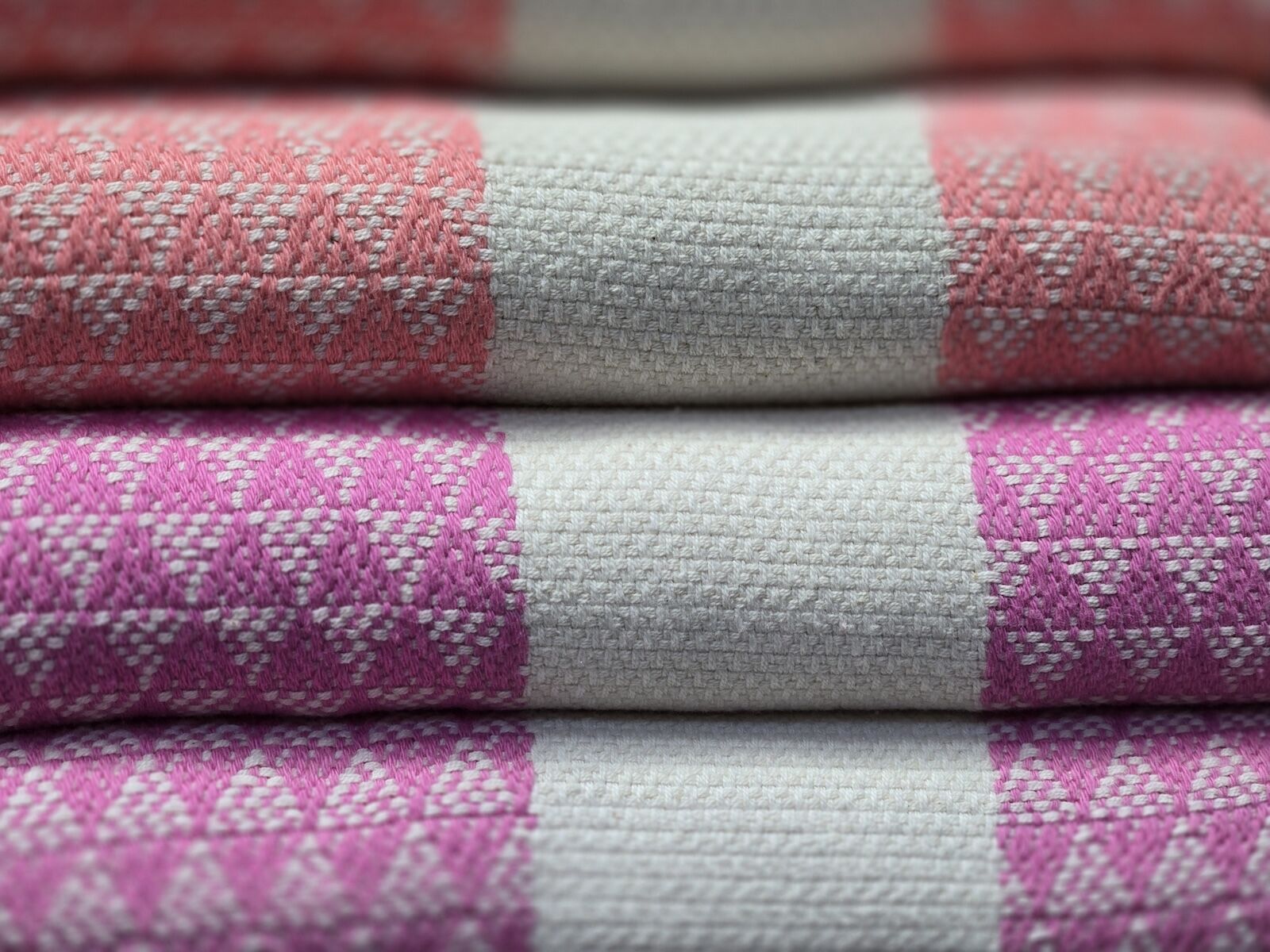 turkiye grand Bazaar - high-end towels