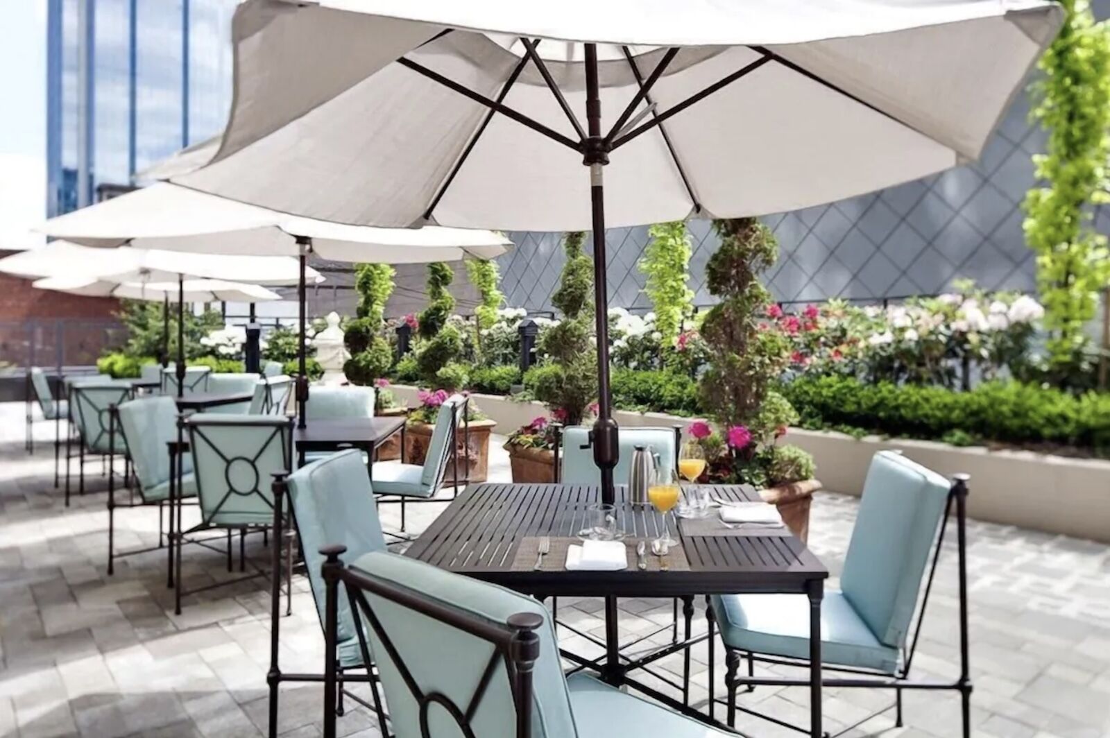 vancouver world cup hotels - l'hermitage outdoor patio