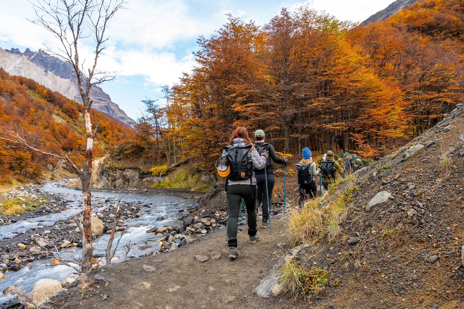 hikers on Base Torres trek in patagonia