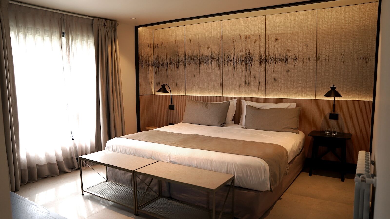 bedroom inside hotel las torres