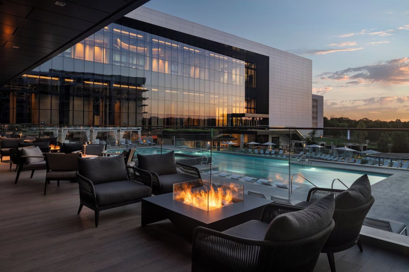 Loews Arlington Hotel