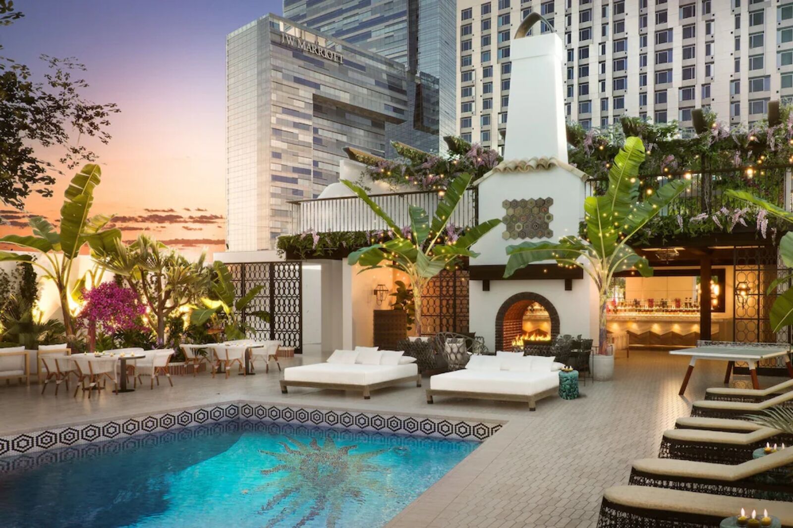 Hotel Figueroa, Unbound Collection by Hyatt