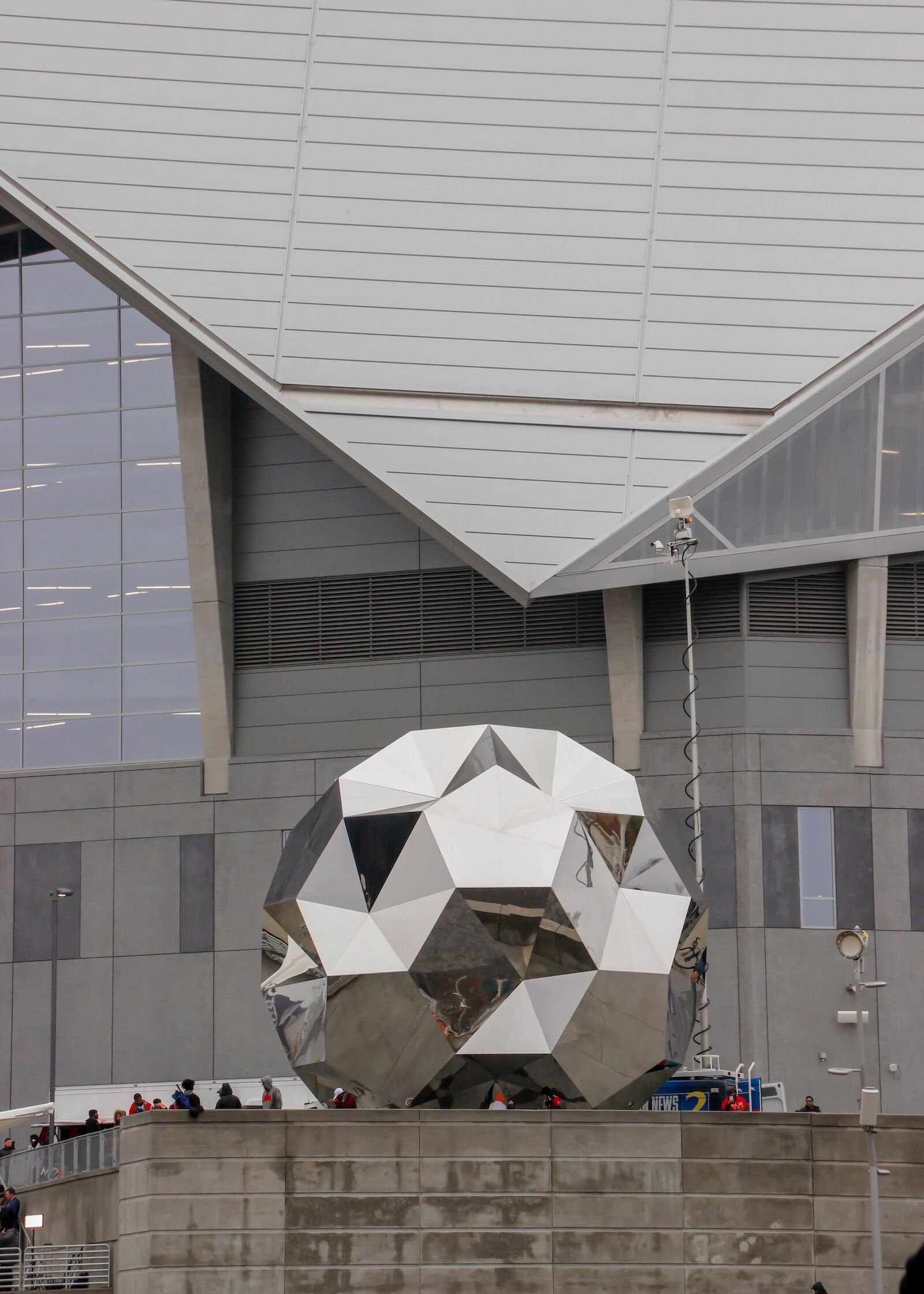 atlanta world cup what to do guide - soccer ball statue