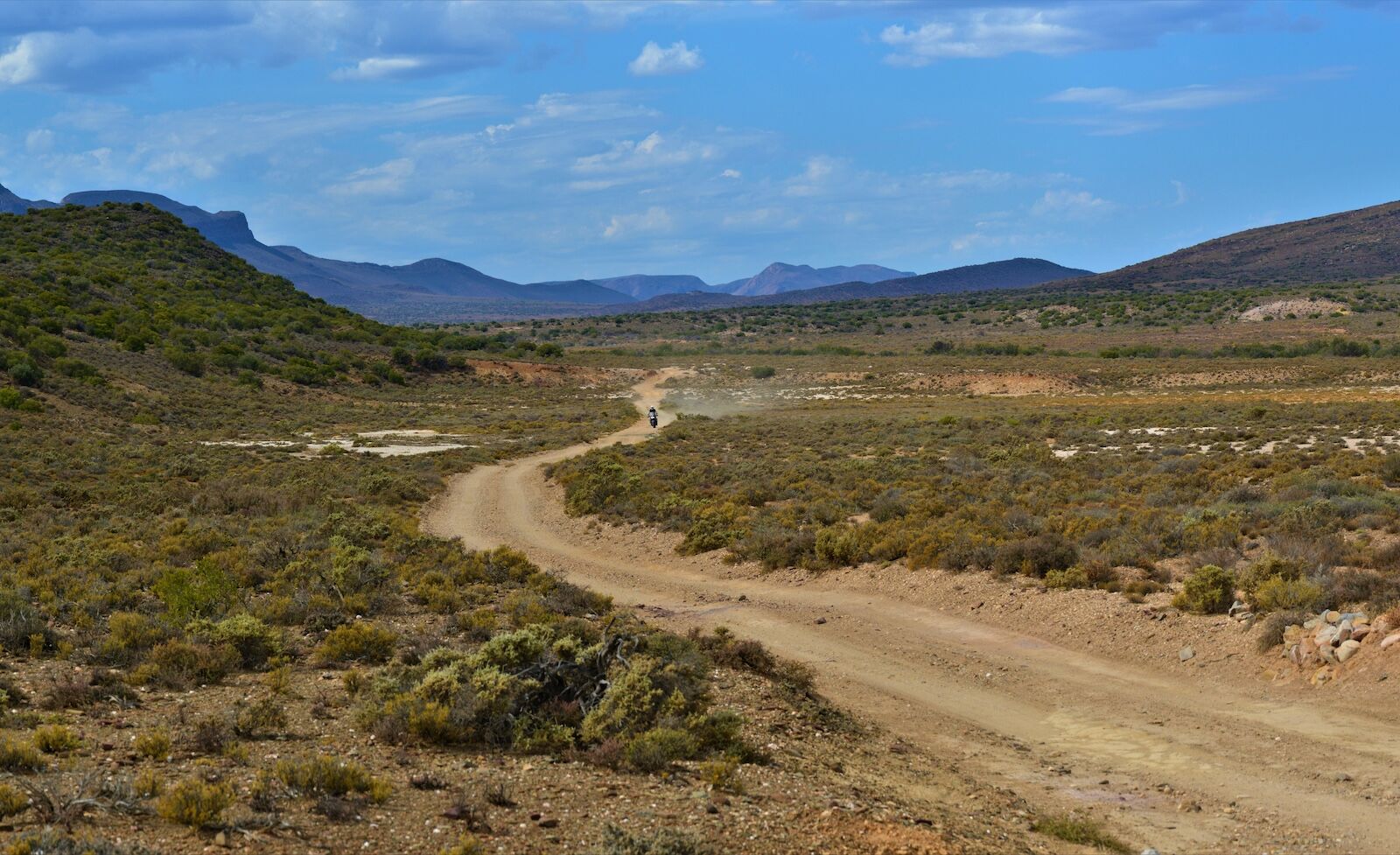 karoo south africa reserve - season 12 alone