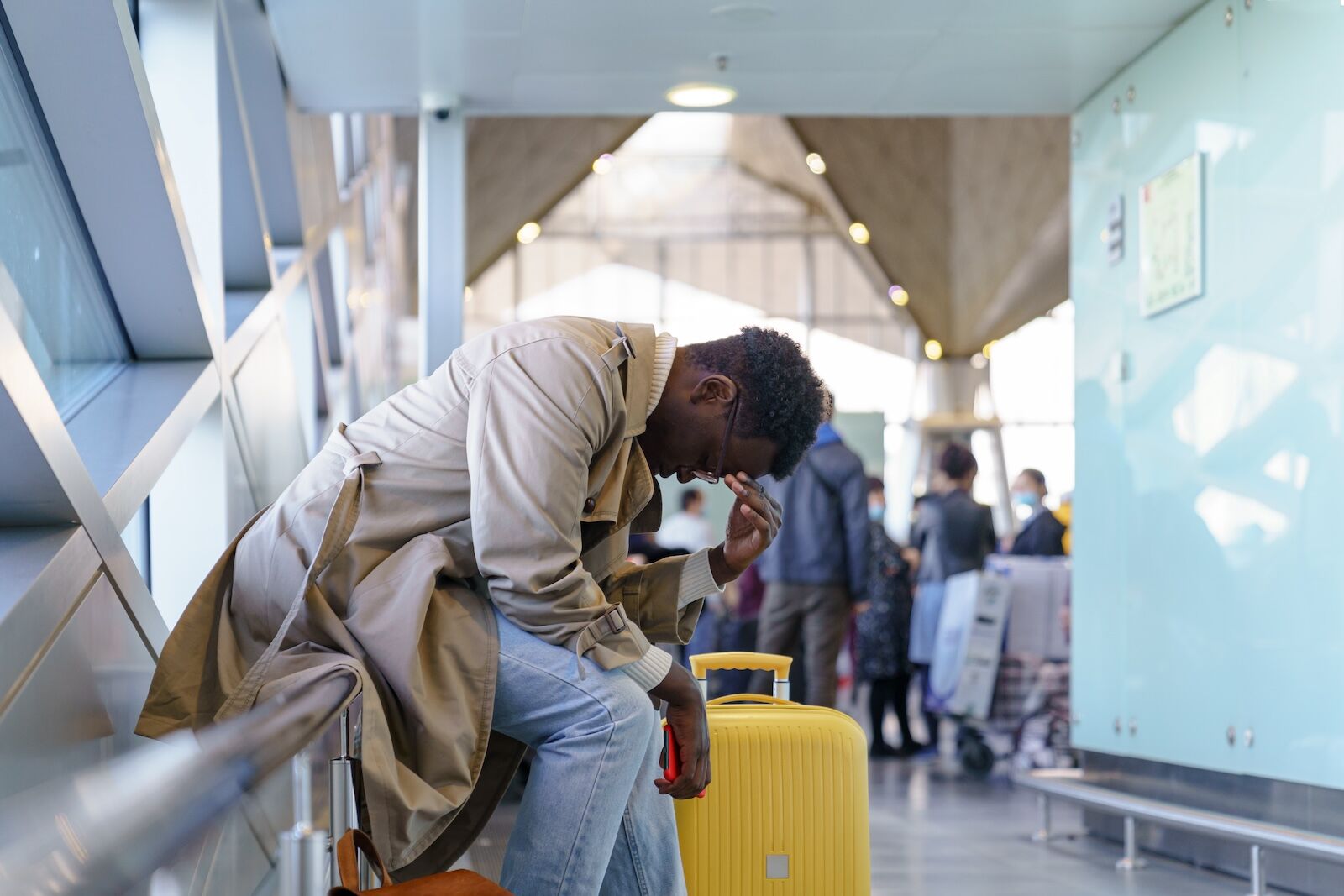 2025 flight chaos - guy delayed
