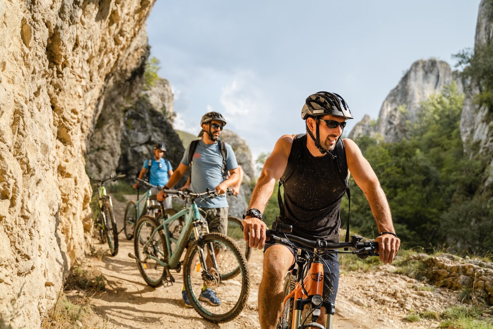 millennial group travel - people on bikes