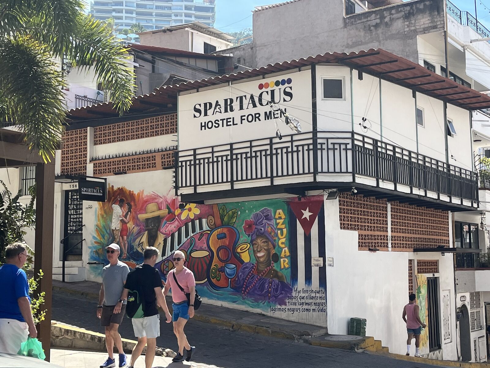 gay hostels - exterior in mexico