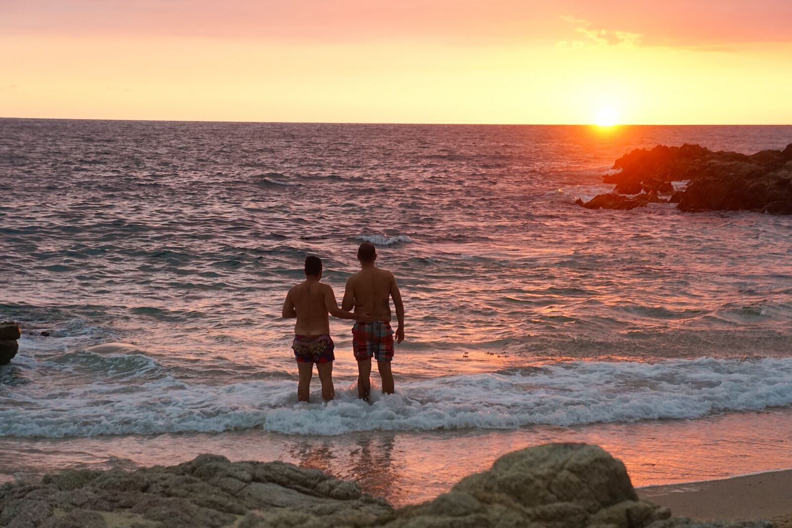 mens hostels puerto vallarta beach