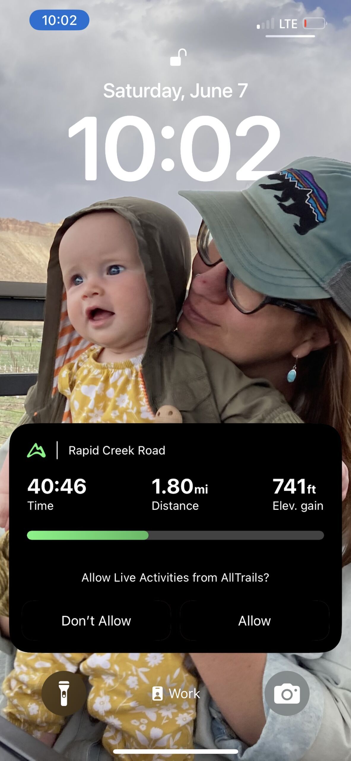 alltrails display on locked iphone screen