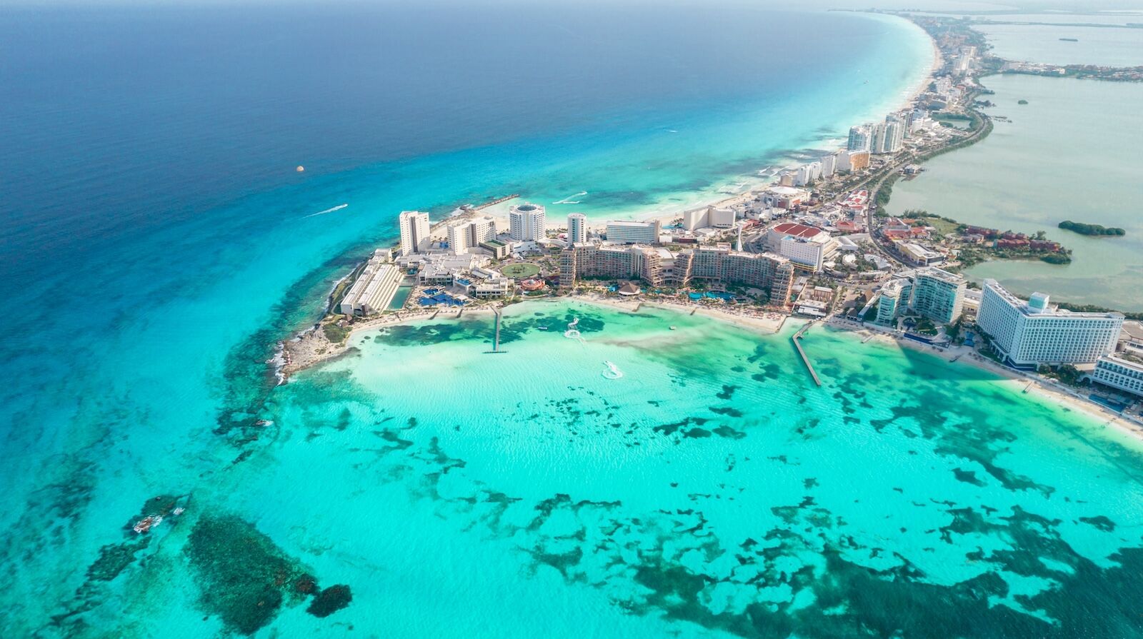 popular beach destinations- cancun