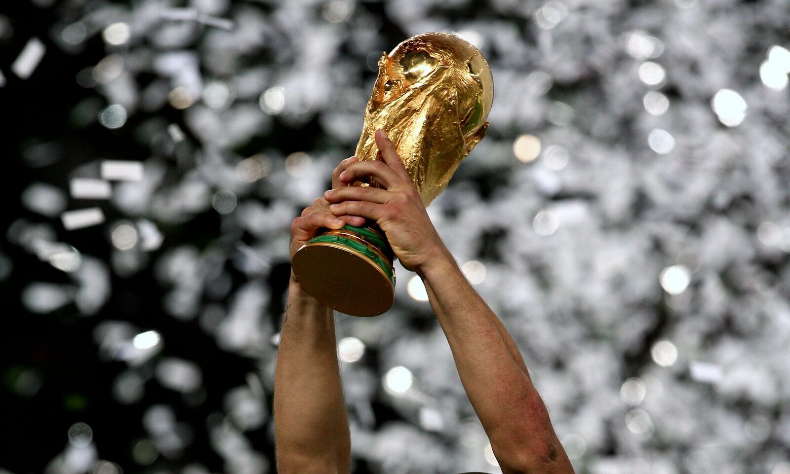 world cup vs club world cup - trophy