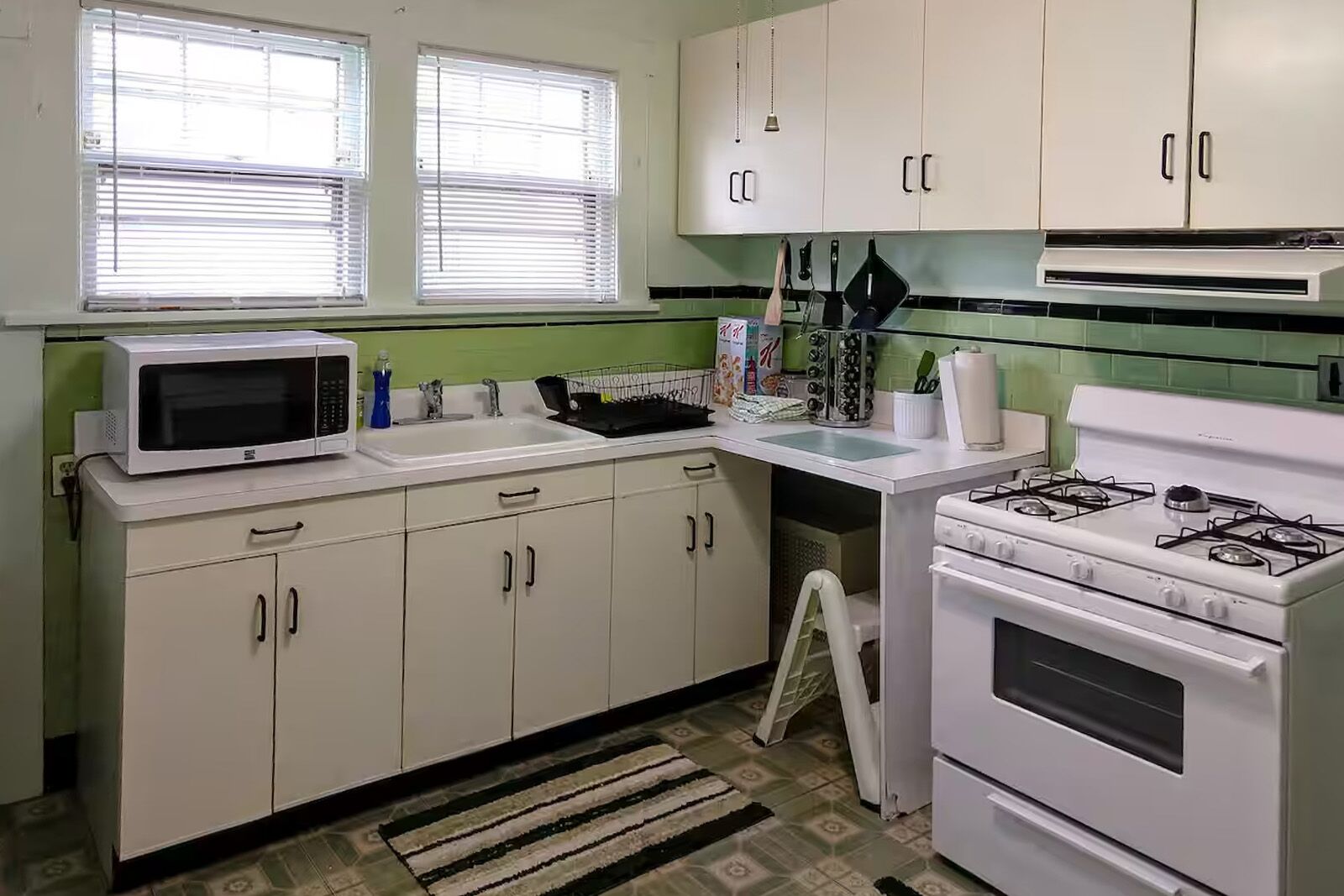 The Best Airbnbs Near New Jersey's MetLife Stadium for Soccer Fans