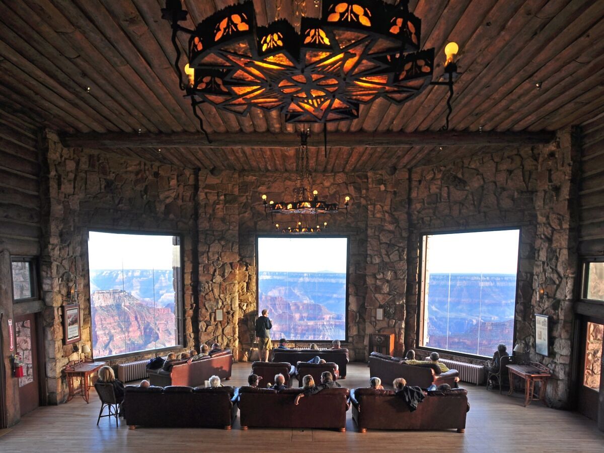 Only Hotel on North Rim of Grand Canyon National Park Destroyed in Fire