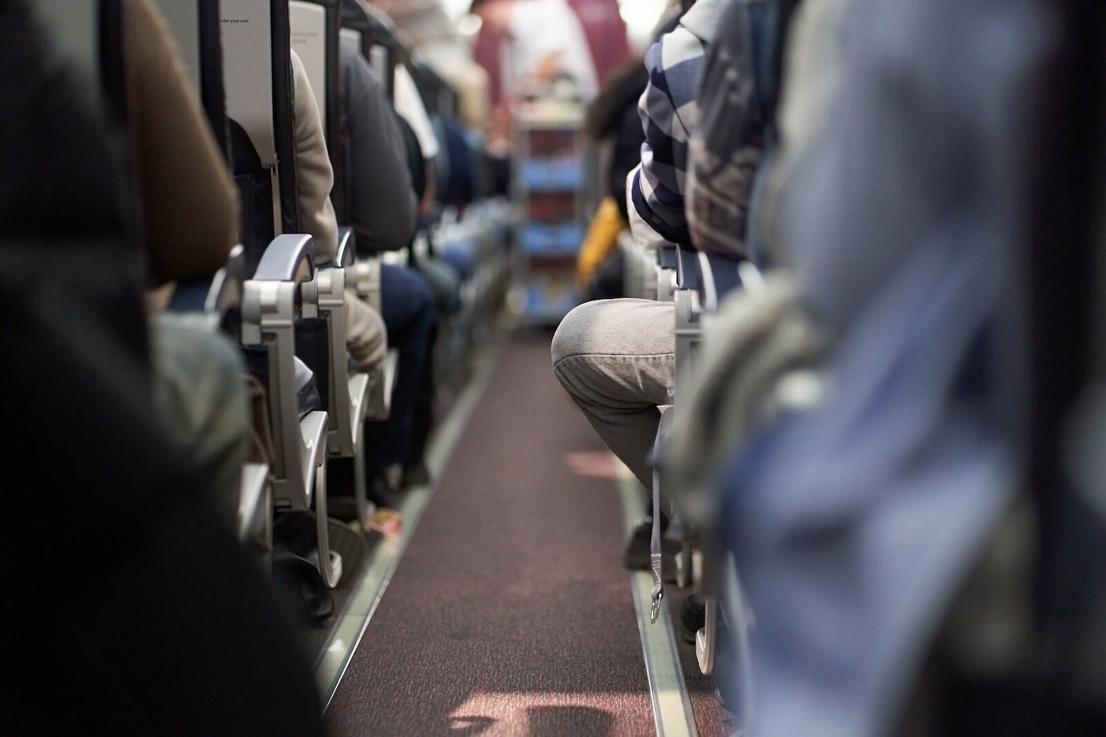 flying with back pain - aisle seat