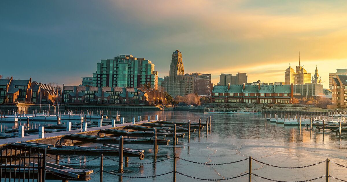 Buffilo Us On and Off the Buffalo Food Trail: Tracing Buffalo's Food History