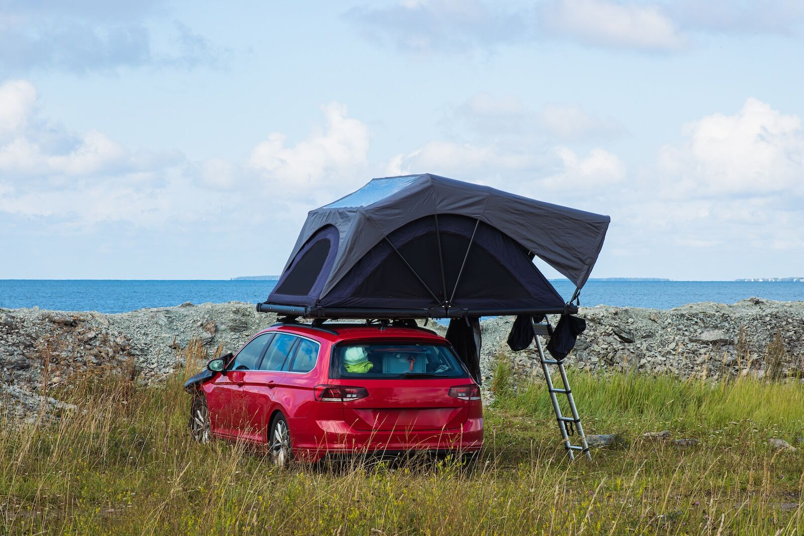 rooftop camping tent