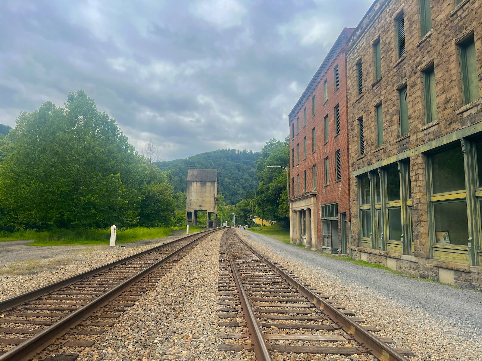 railroad tracks and buildings in thurmond, west virginia