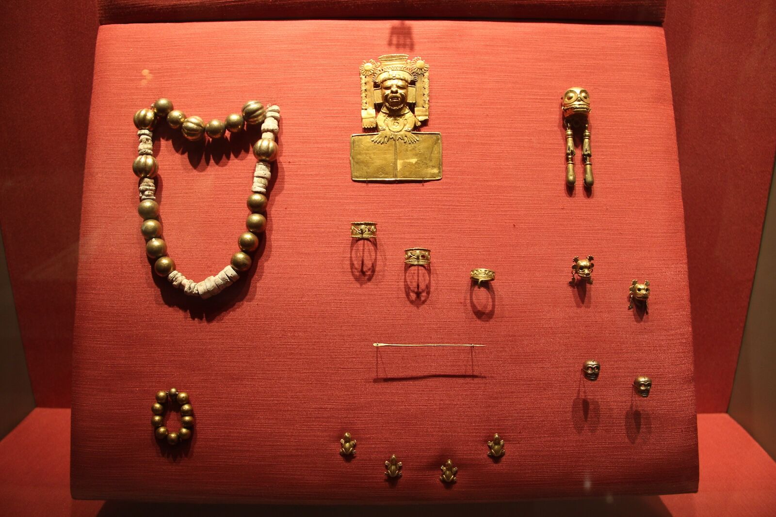 louvre jewelry heist - mexico city jewelry