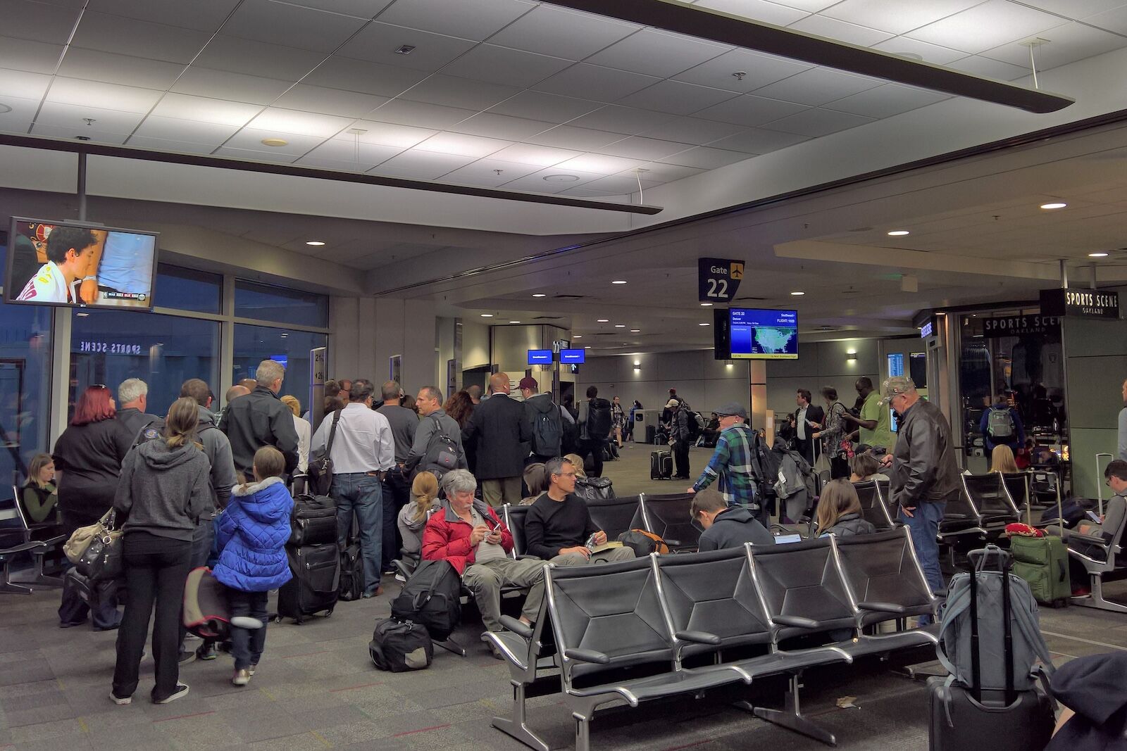 new southwest boarding system - crowded gate