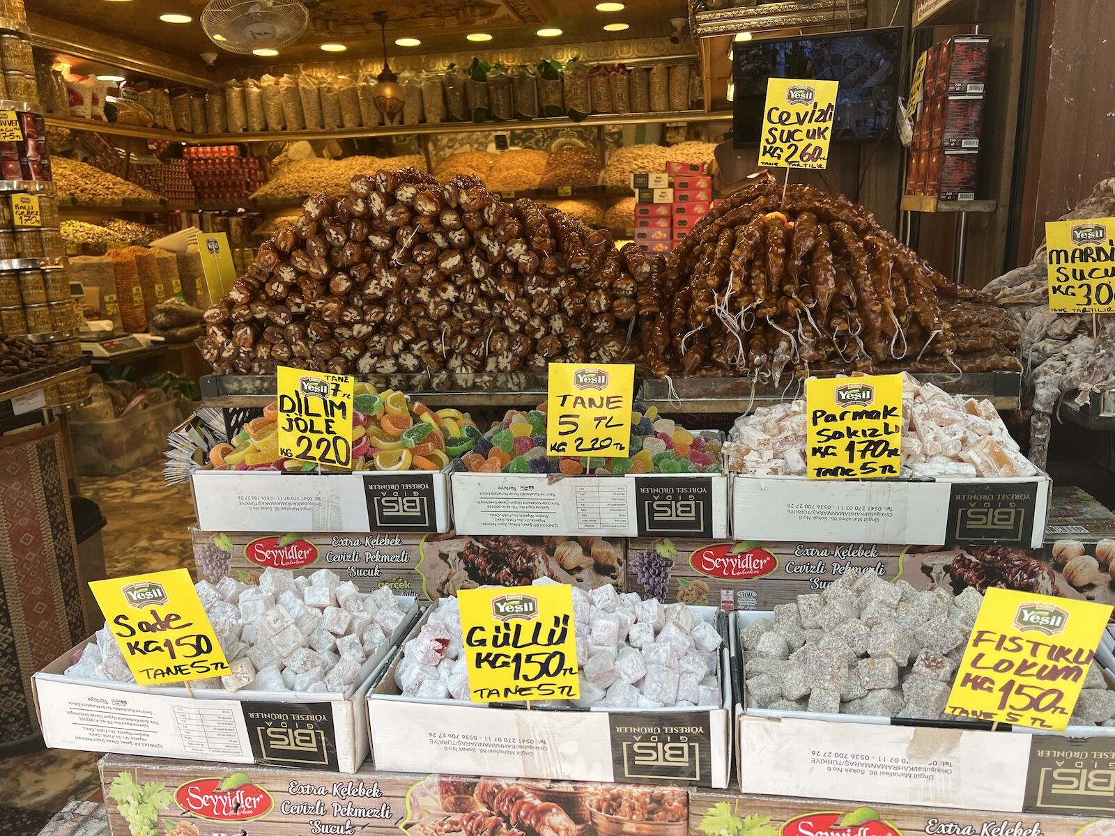 turkish delight - snacks on the street at market