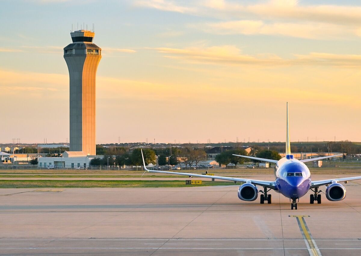 FAA Slashes Flights at 40 Major US Airports in Light of Government Shutdown