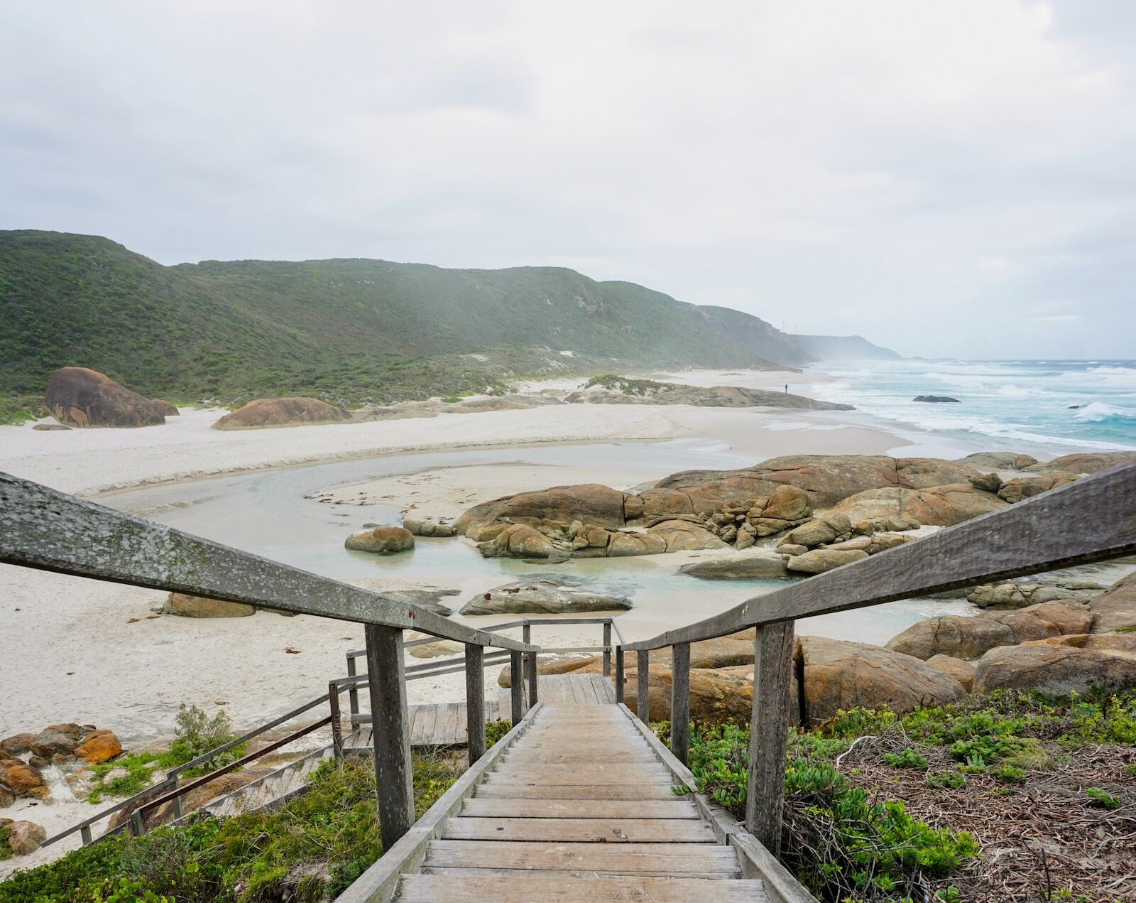 2026 hiking destination - australia