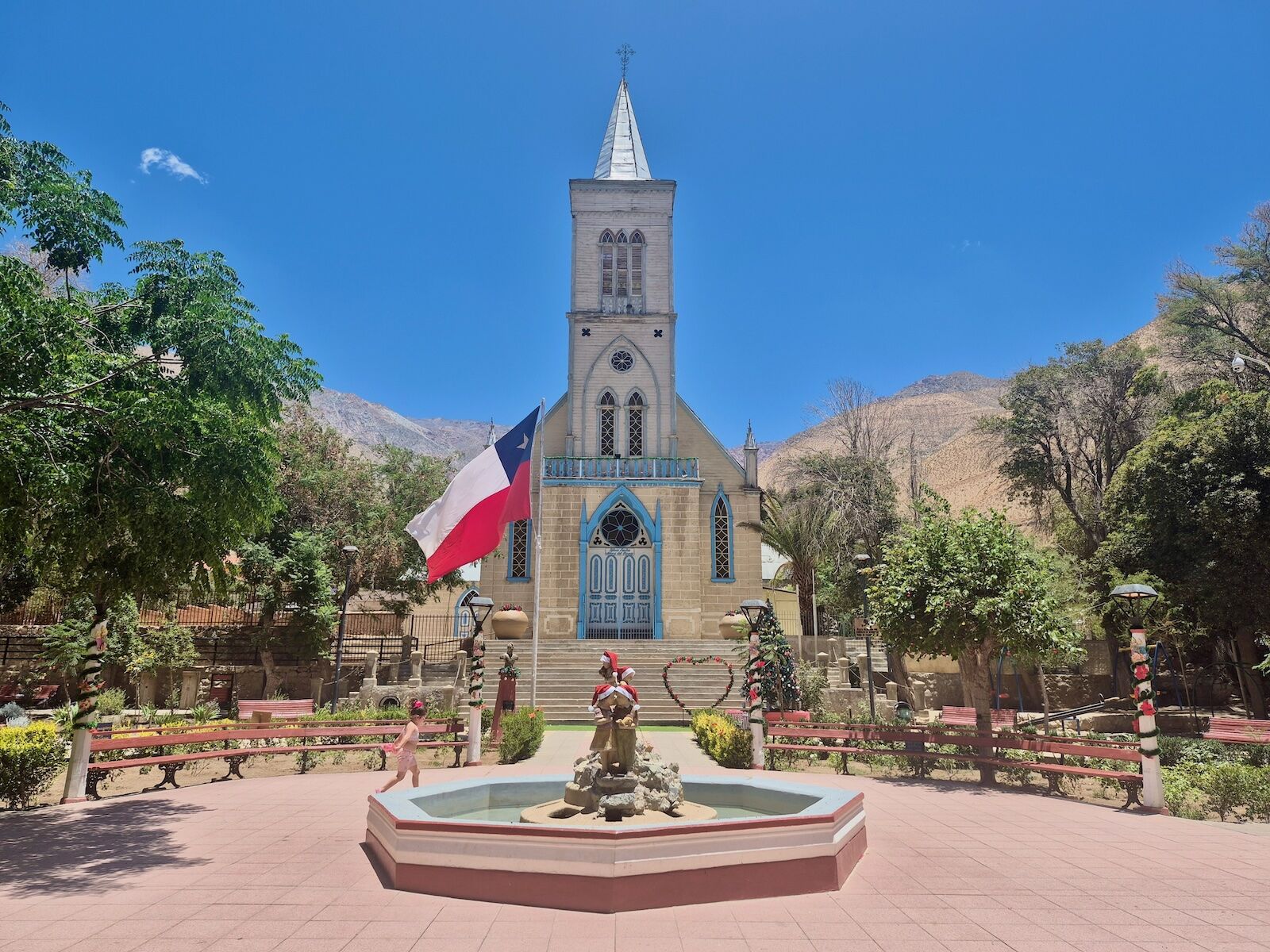 plaza in pisco elqui, chile