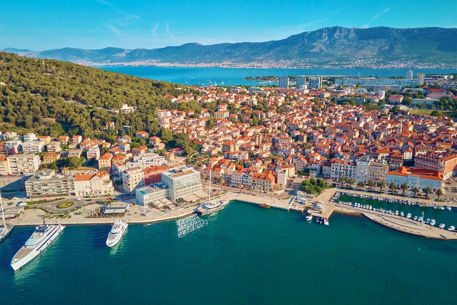 new united flights - split, croatia