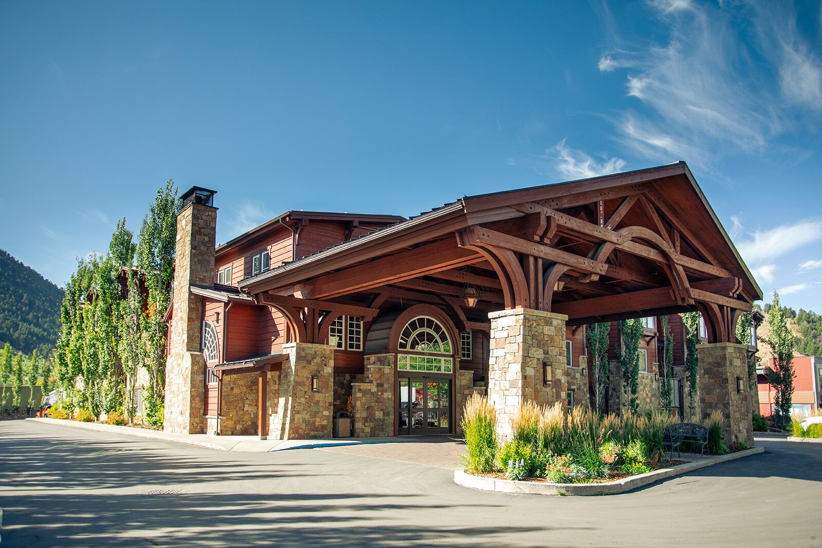 Jackson Hole Isn’t Cheap. This Inn Makes Its Winter Adventures Attainable.