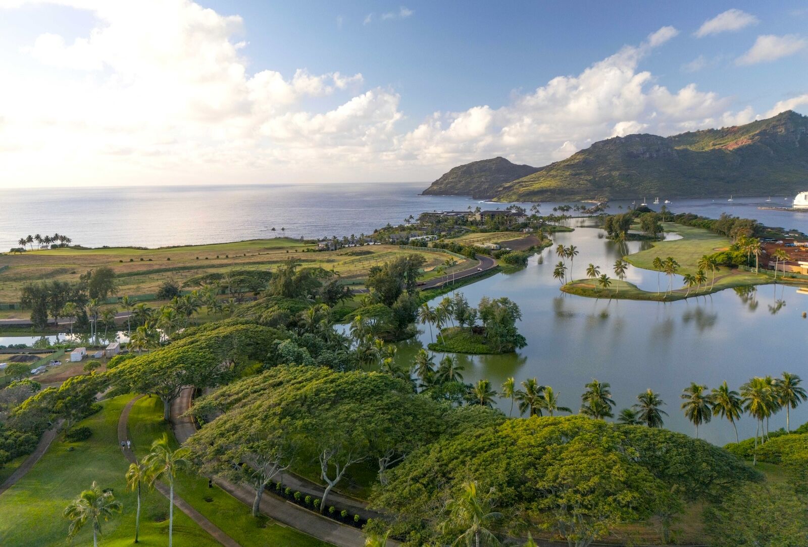 hawaii golf vacations - ocean course in kauai