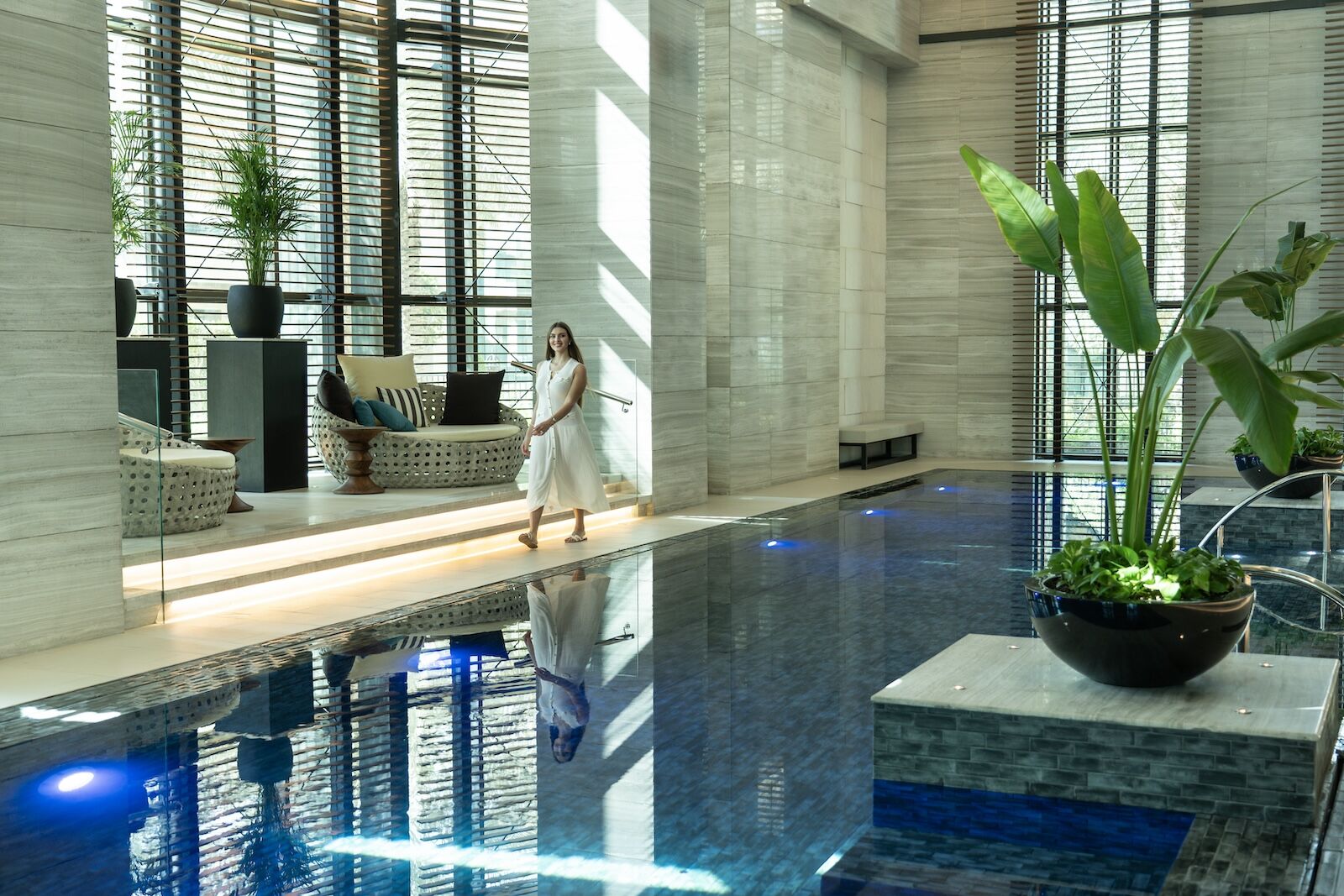 saudi arabia wonen's beaches - fairmont riyadh spa