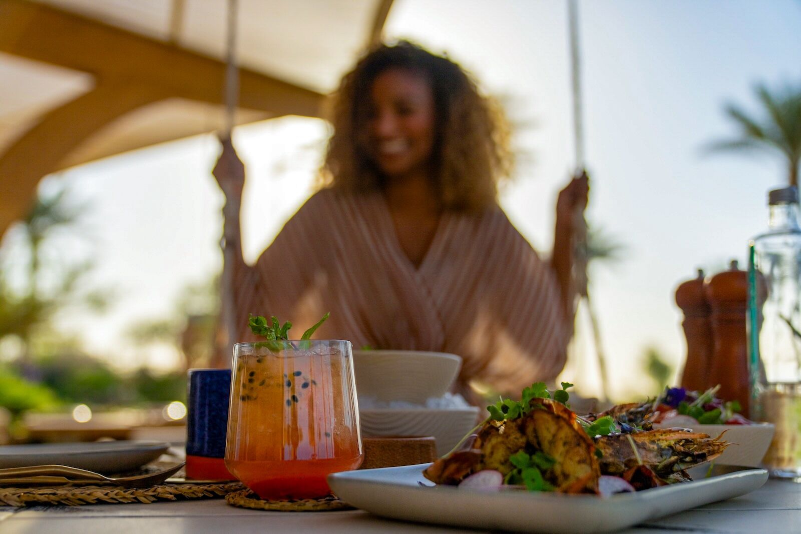 In Saudi Arabia, Locals and Wellness Travelers Alike Are Embracing NA Cocktails