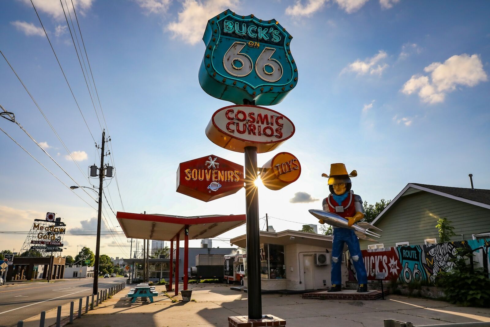 route 66 road trip st louis to Amarillo - bucks store