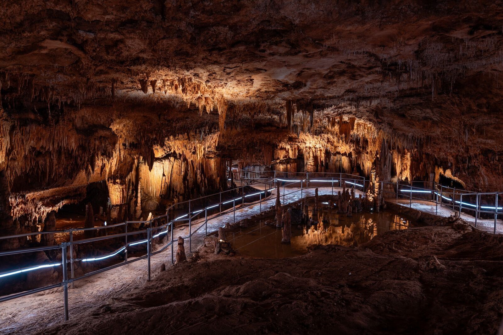 parks near route 66 - missouri cavern
