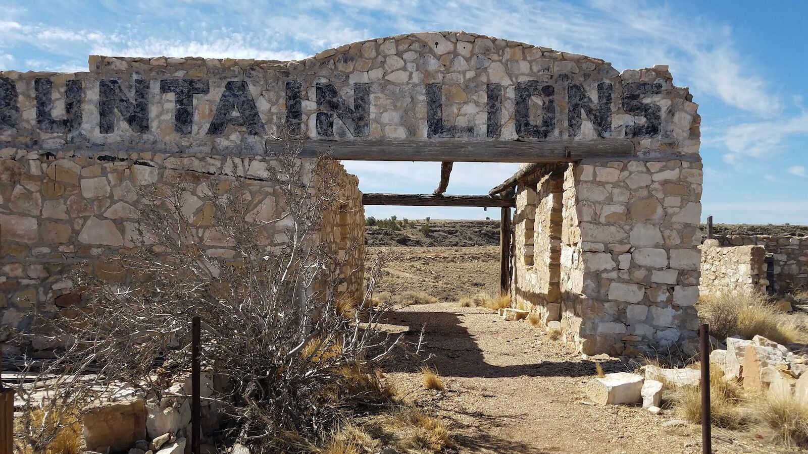 where to camp on route 66 - two guns AZ 