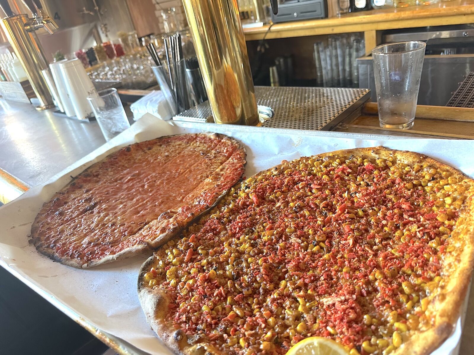 new haven pizza tour - bar new haven