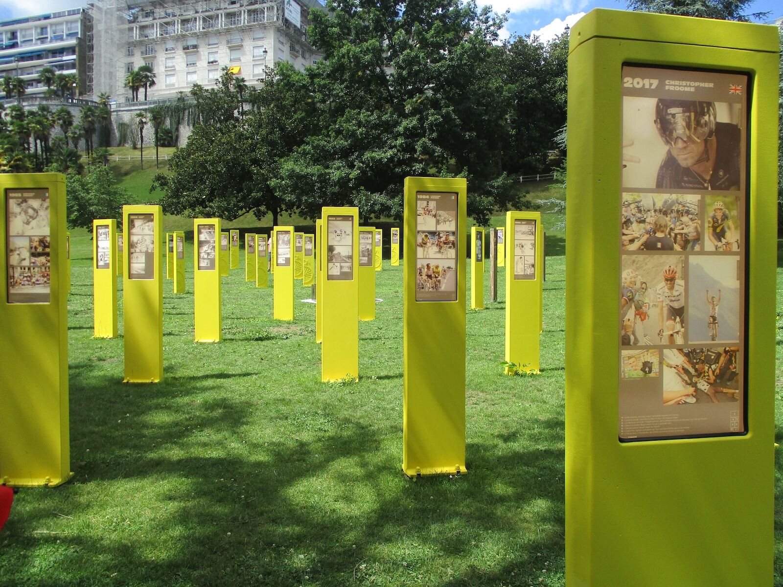 first-time tour de france guide - winners statues