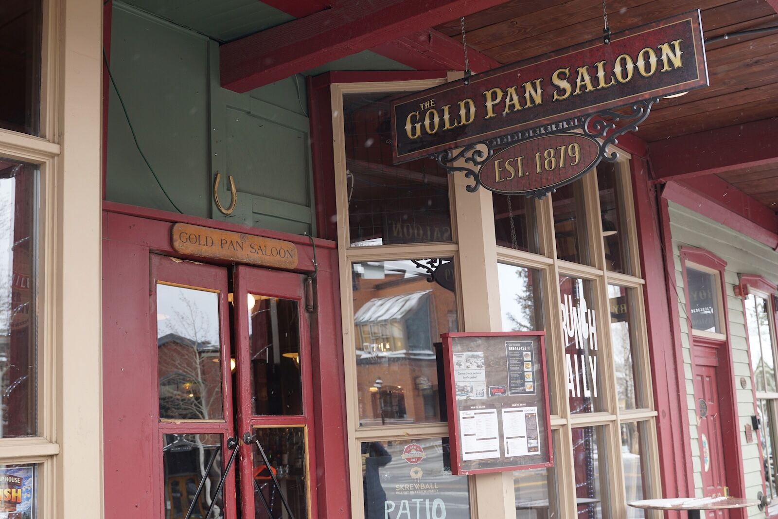 gold pan saloon, the oldest bar west of the mississippi