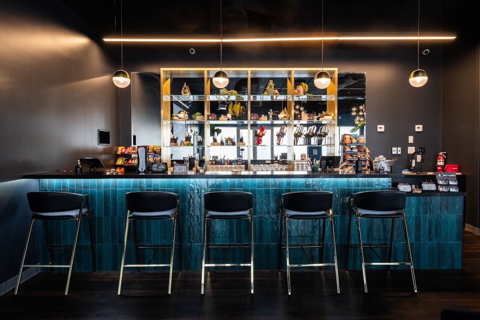 the artist tree hawthorne in los angeles cannabis bar