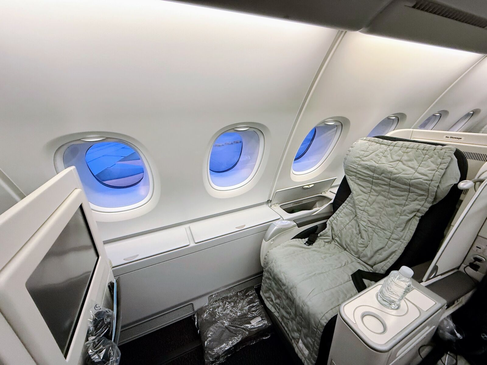 korean air prestige class sleeper 