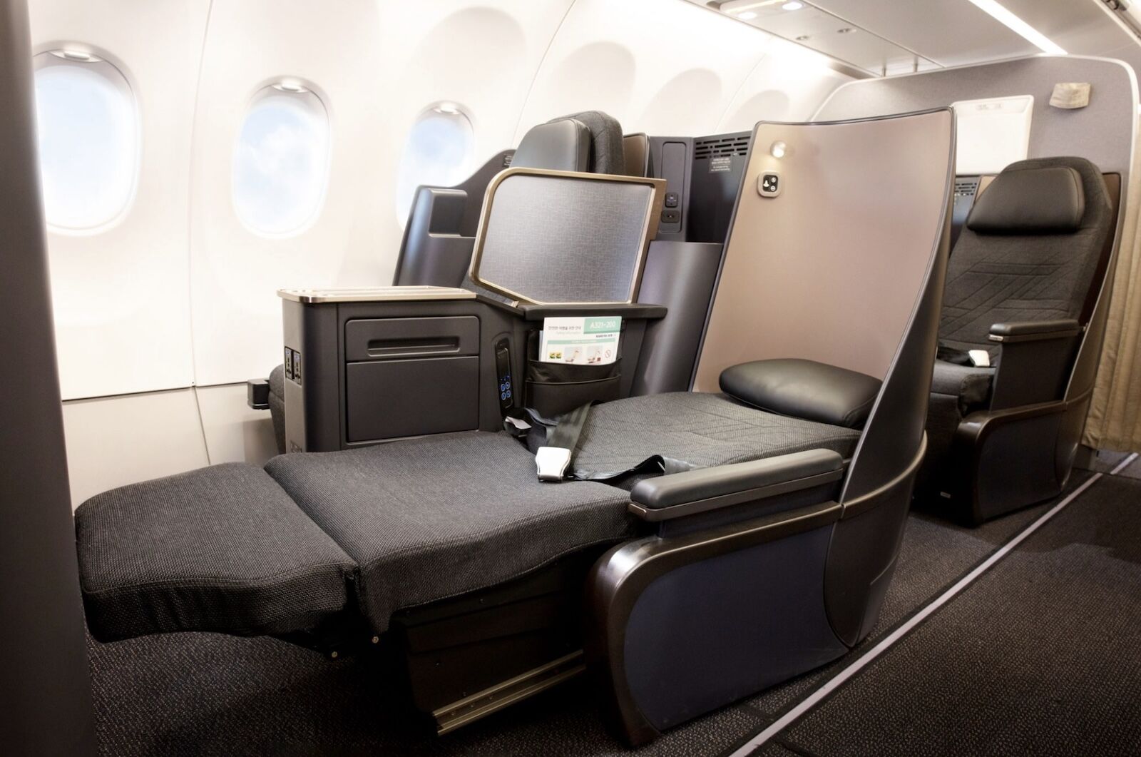 TravelWireDaily — I Now Get Why People Fly Premium Class, and It’s Barely About the Flight