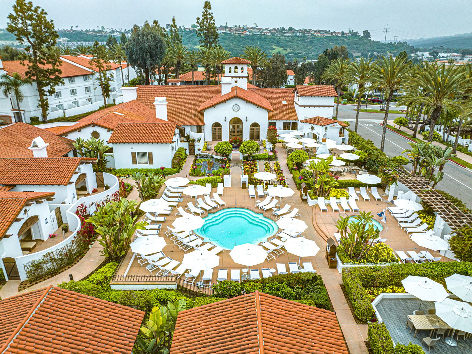 TravelWireDaily — 8 Pools, 2 Golf Courses, and a Churro Flight: This Carlsbad Resort Makes the Family Vacation Work