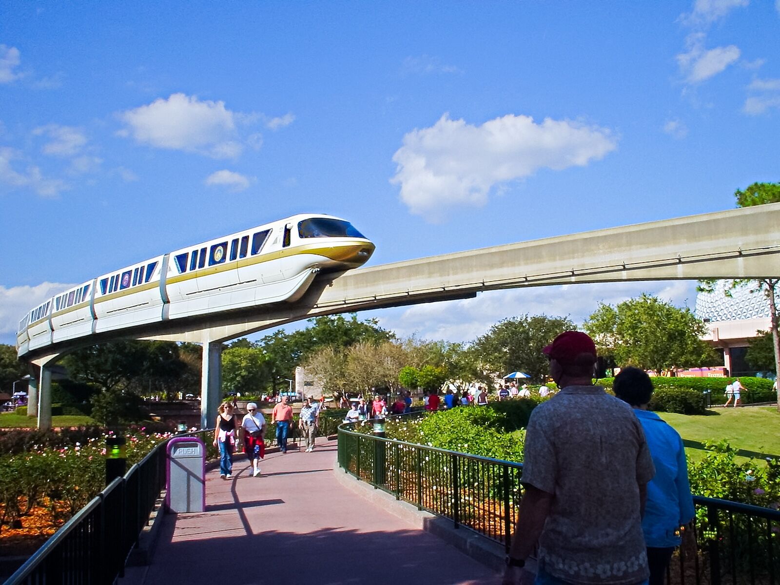 monorail at epcot